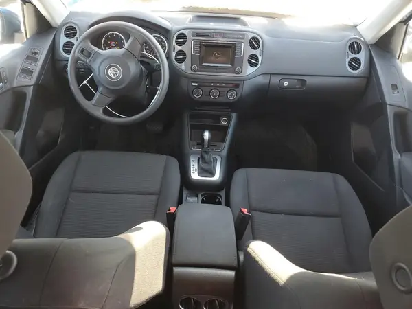 WVGAV7AX3HK047349 2017 VOLKSWAGEN TIGUAN - Image 8