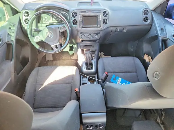 WVGAV7AX3HK047500 2017 VOLKSWAGEN TIGUAN - Image 8