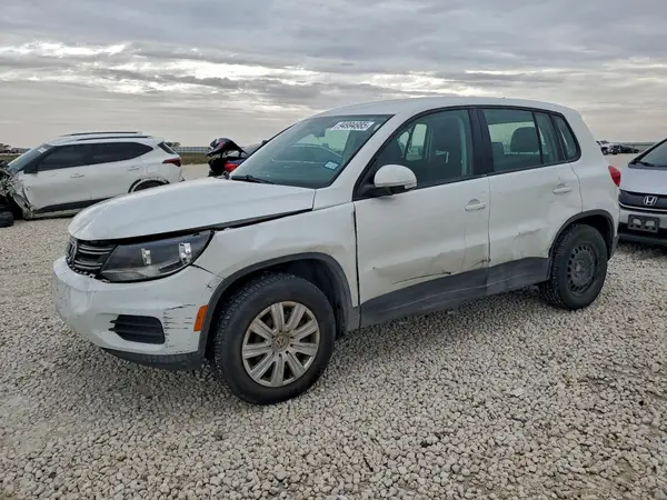 WVGAV7AX3HK048422 2017 VOLKSWAGEN TIGUAN - Image 1