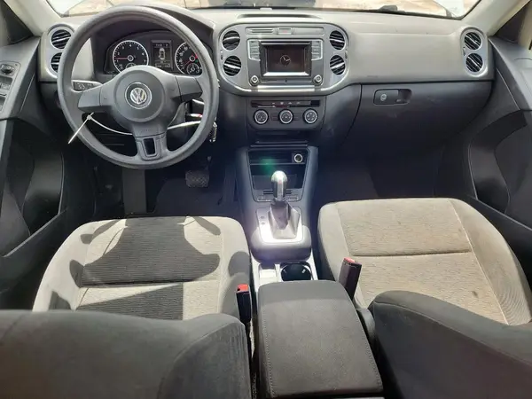 WVGAV7AX3HK049215 2017 VOLKSWAGEN TIGUAN - Image 8