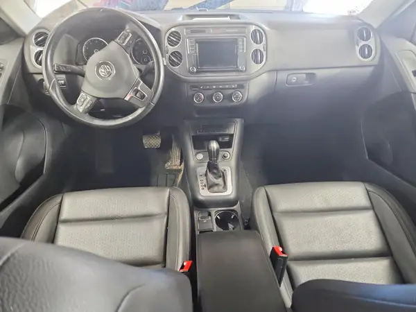 WVGAV7AX3HW512320 2017 VOLKSWAGEN TIGUAN - Image 8