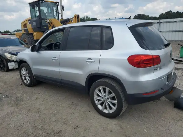WVGAV7AX3JK002014 2018 VOLKSWAGEN TIGUAN - Image 2