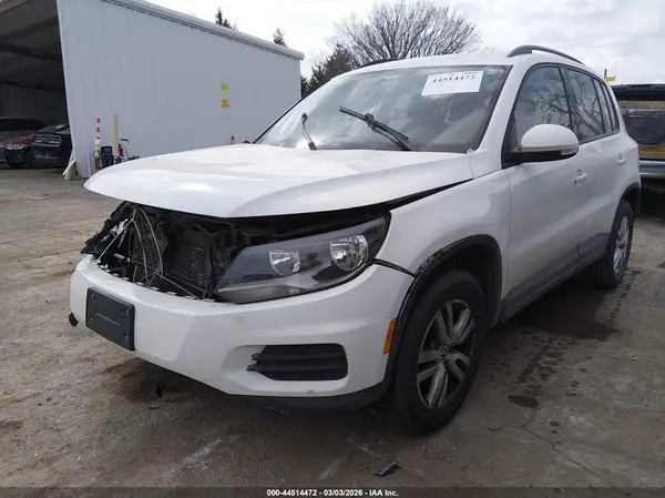 WVGAV7AX4GK000409 2016 VOLKSWAGEN TIGUAN - Image 2