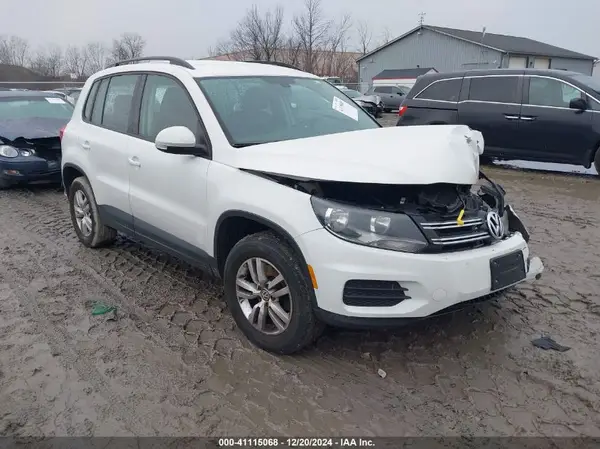 WVGAV7AX4GW004064 2016 VOLKSWAGEN TIGUAN - Image 1