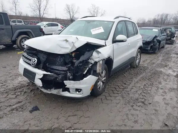 WVGAV7AX4GW004064 2016 VOLKSWAGEN TIGUAN - Image 2
