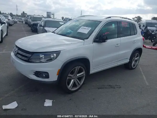 WVGAV7AX4GW017848 2016 VOLKSWAGEN TIGUAN - Image 2