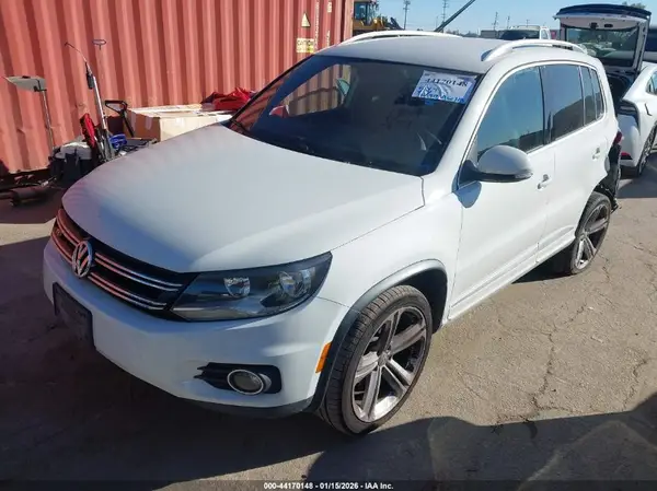 WVGAV7AX4GW096602 2016 VOLKSWAGEN TIGUAN - Image 2