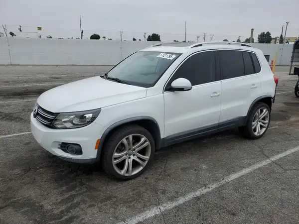 WVGAV7AX4GW511658 2016 VOLKSWAGEN TIGUAN - Image 1