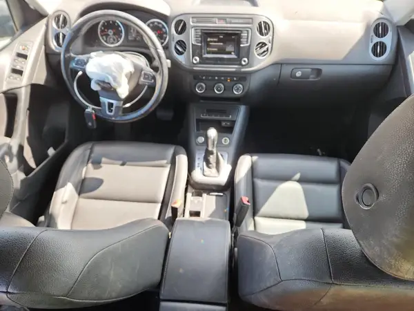 WVGAV7AX4GW516293 2016 VOLKSWAGEN TIGUAN - Image 8