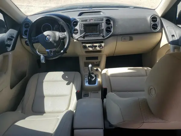 WVGAV7AX4GW527780 2016 VOLKSWAGEN TIGUAN - Image 8