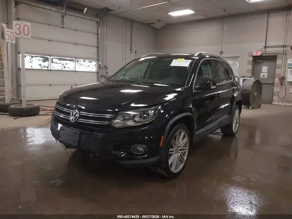 WVGAV7AX4GW551237 2016 VOLKSWAGEN TIGUAN - Image 2