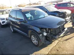 WVGAV7AX4GW567096 2016 VOLKSWAGEN TIGUAN
