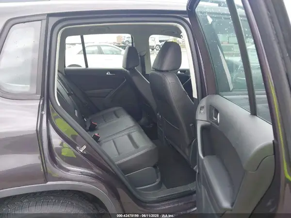 WVGAV7AX4GW580074 2016 VOLKSWAGEN TIGUAN - Image 8