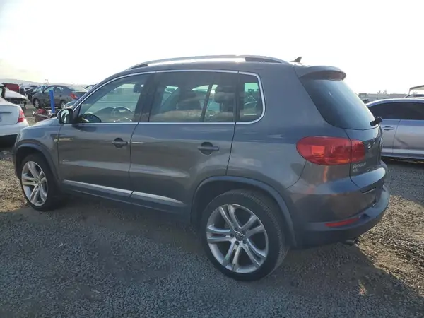 WVGAV7AX4GW580849 2016 VOLKSWAGEN TIGUAN - Image 2