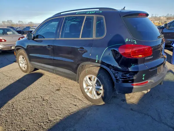 WVGAV7AX4GW581340 2016 VOLKSWAGEN TIGUAN - Image 2
