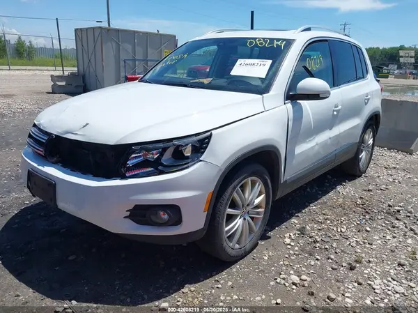 WVGAV7AX4GW582181 2016 VOLKSWAGEN TIGUAN - Image 2