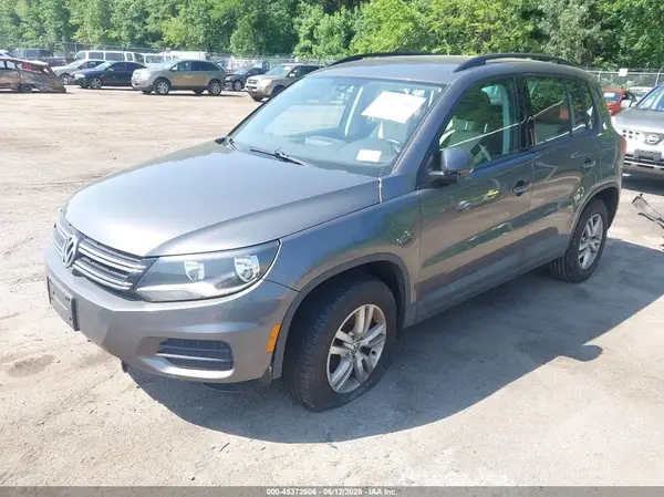 WVGAV7AX4GW586456 2016 VOLKSWAGEN TIGUAN - Image 2