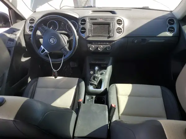 WVGAV7AX4GW592032 2016 VOLKSWAGEN TIGUAN - Image 8