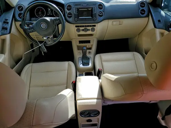 WVGAV7AX4GW597649 2016 VOLKSWAGEN TIGUAN - Image 8