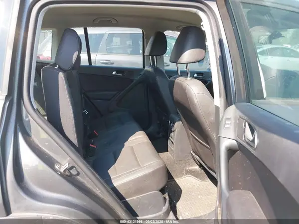 WVGAV7AX4GW597697 2016 VOLKSWAGEN TIGUAN - Image 8