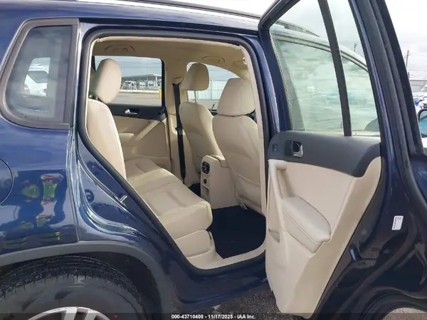 WVGAV7AX4GW612165 2016 VOLKSWAGEN TIGUAN - Image 8