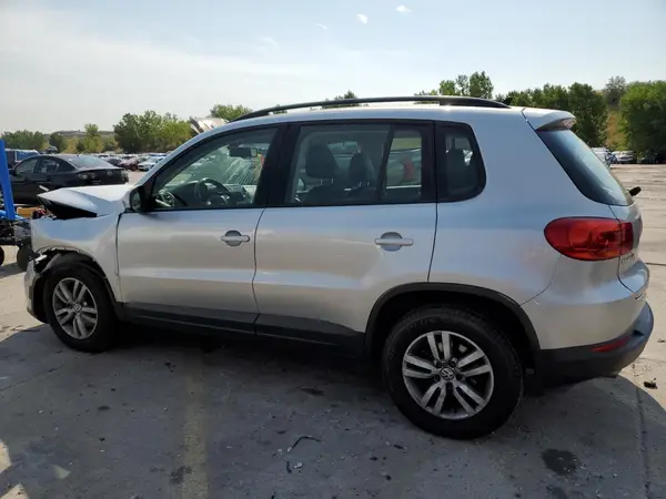 WVGAV7AX4HK000380 2017 VOLKSWAGEN TIGUAN - Image 2