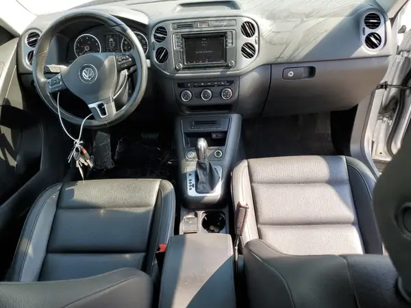 WVGAV7AX4HK000380 2017 VOLKSWAGEN TIGUAN - Image 8