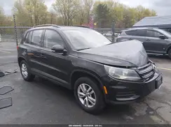 WVGAV7AX4HK001982 2017 VOLKSWAGEN TIGUAN
