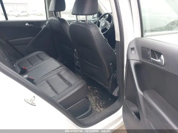 WVGAV7AX4HK011010 2017 VOLKSWAGEN TIGUAN - Image 8