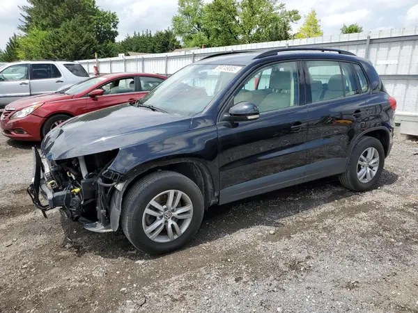 WVGAV7AX4HK014019 2017 VOLKSWAGEN TIGUAN - Image 1