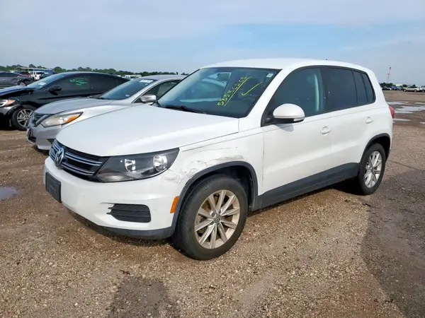 WVGAV7AX4HK045822 2017 VOLKSWAGEN TIGUAN - Image 1