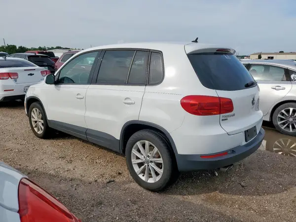 WVGAV7AX4HK045822 2017 VOLKSWAGEN TIGUAN - Image 2