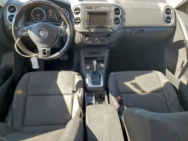 WVGAV7AX4HK048526 2017 VOLKSWAGEN TIGUAN - Image 8