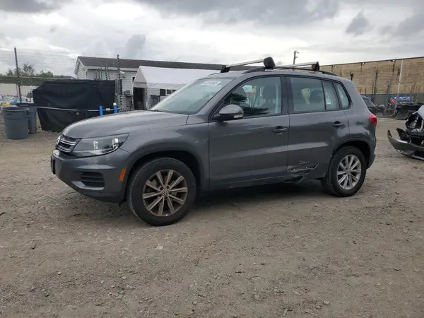 WVGAV7AX4HK048915 2017 VOLKSWAGEN TIGUAN - Image 1