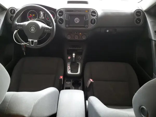 WVGAV7AX4HK052074 2017 VOLKSWAGEN TIGUAN - Image 8