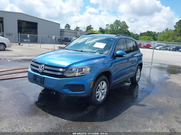WVGAV7AX4HW503514 2017 VOLKSWAGEN TIGUAN - Image 2