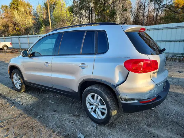 WVGAV7AX4HW510706 2017 VOLKSWAGEN TIGUAN - Image 2