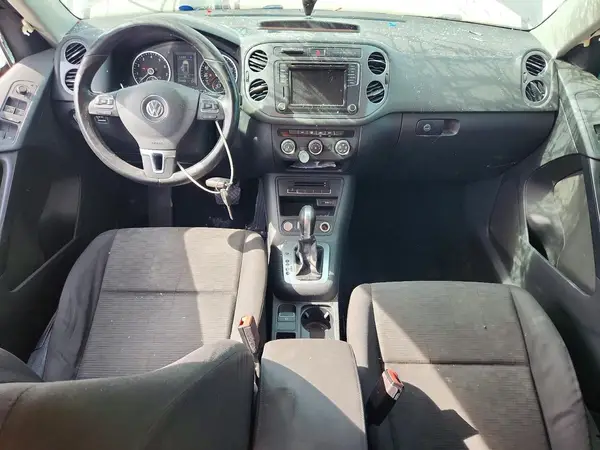 WVGAV7AX4JK006072 2018 VOLKSWAGEN TIGUAN - Image 8