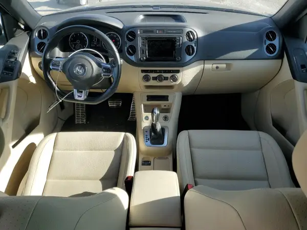 WVGAV7AX5GW045366 2016 VOLKSWAGEN TIGUAN - Image 8
