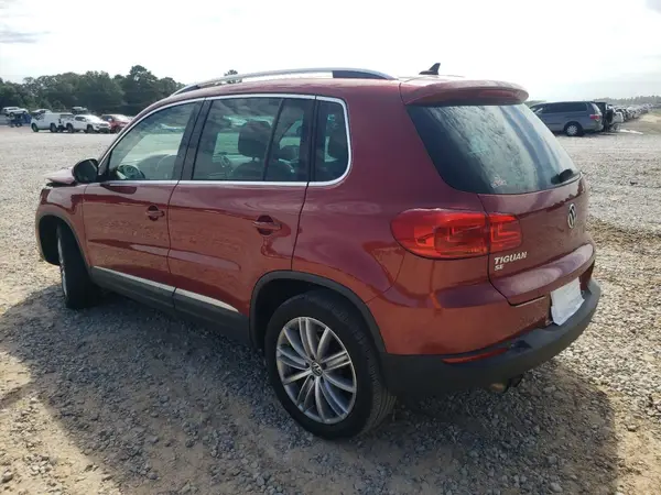 WVGAV7AX5GW058425 2016 VOLKSWAGEN TIGUAN - Image 2