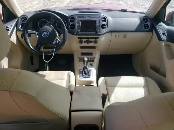 WVGAV7AX5GW058425 2016 VOLKSWAGEN TIGUAN - Image 8