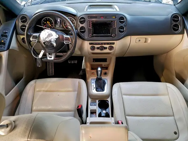 WVGAV7AX5GW069635 2016 VOLKSWAGEN TIGUAN - Image 8