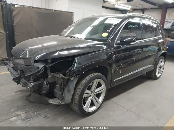 WVGAV7AX5GW074026 2016 VOLKSWAGEN TIGUAN - Image 2