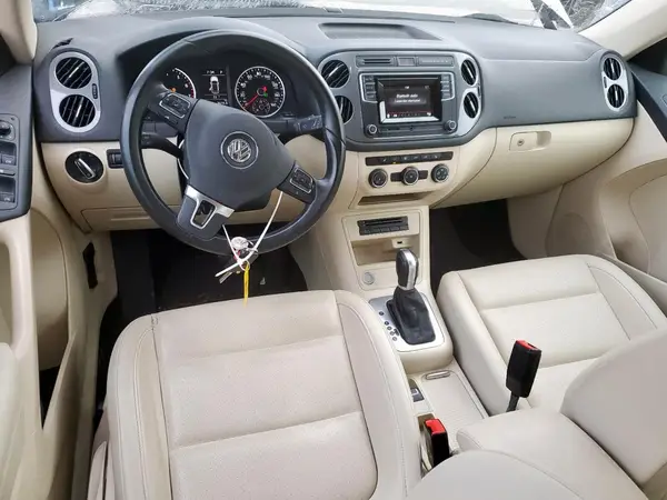 WVGAV7AX5GW501723 2016 VOLKSWAGEN TIGUAN - Image 8