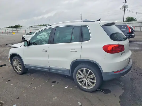 WVGAV7AX5GW507411 2016 VOLKSWAGEN TIGUAN - Image 2