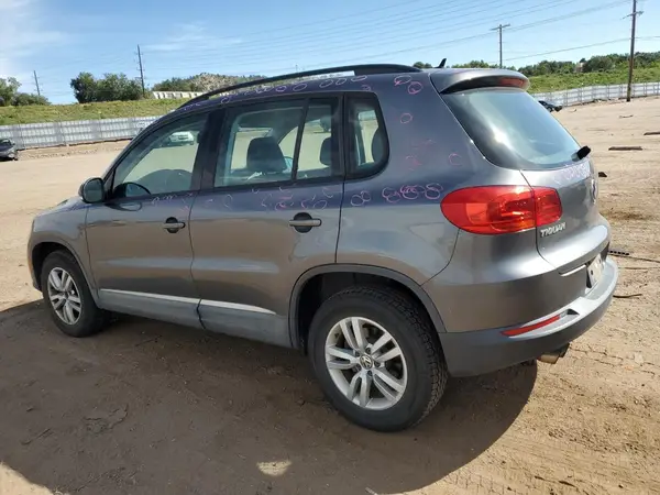 WVGAV7AX5GW516870 2016 VOLKSWAGEN TIGUAN - Image 2