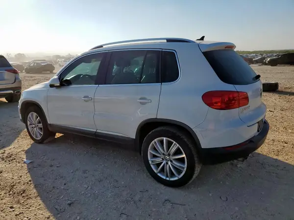 WVGAV7AX5GW522345 2016 VOLKSWAGEN TIGUAN - Image 2
