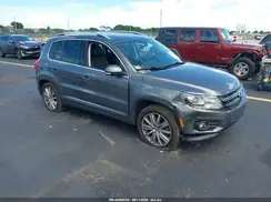 WVGAV7AX5GW523799 2016 VOLKSWAGEN TIGUAN