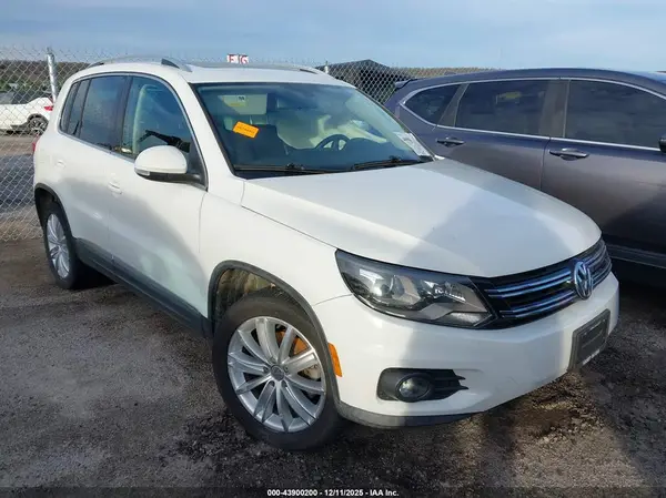 WVGAV7AX5GW530719 2016 VOLKSWAGEN TIGUAN - Image 1
