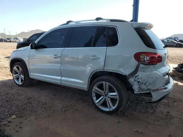 WVGAV7AX5GW558763 2016 VOLKSWAGEN TIGUAN - Image 2
